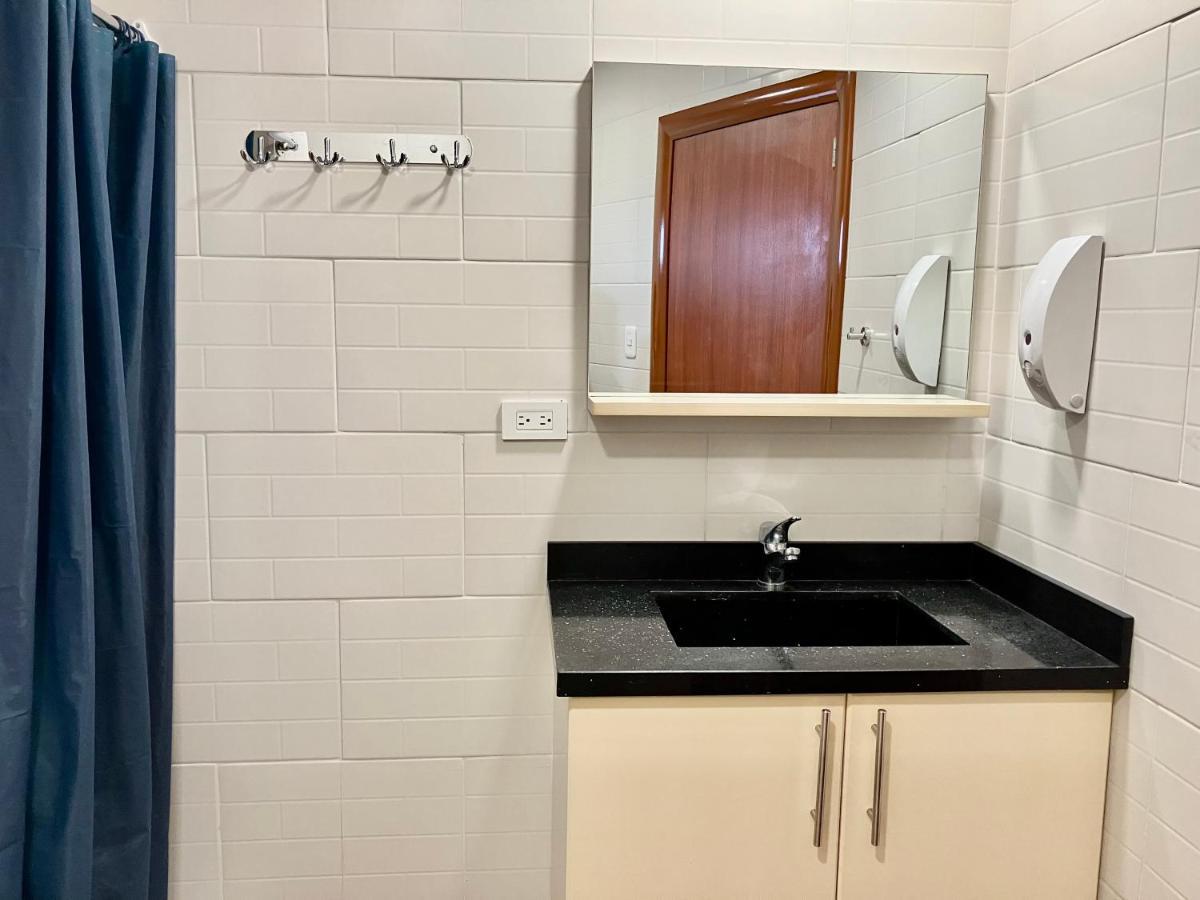 Quito Terrace Hostel ภายนอก รูปภาพ
