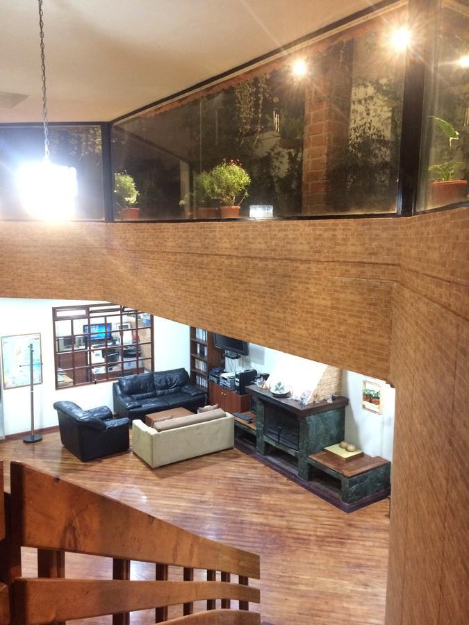 Quito Terrace Hostel ภายนอก รูปภาพ