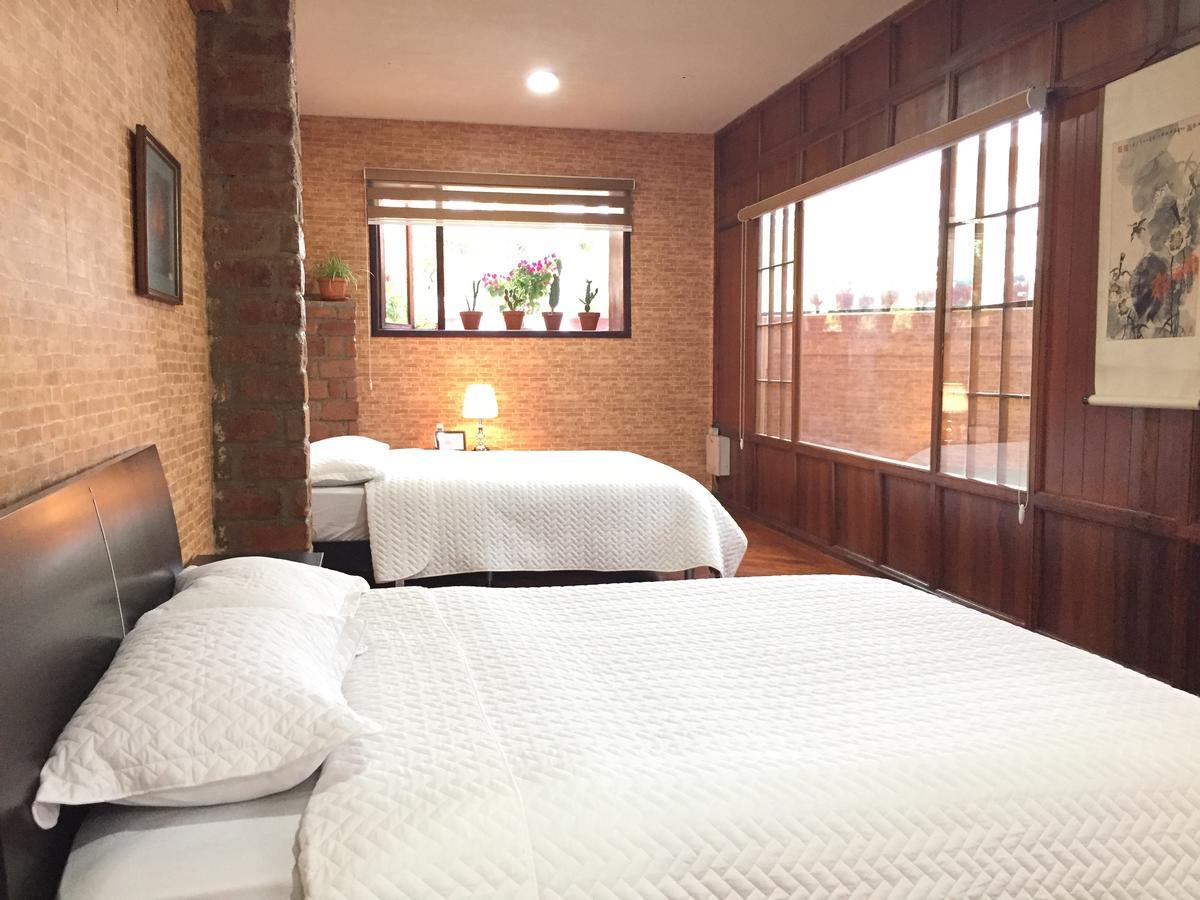 Quito Terrace Hostel ภายนอก รูปภาพ